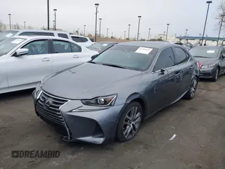 2020 Lexus IS 300 z VIN JTHDA1D24L5107168, wystawiony jako IAAI lot #41101439 z przebiegiem 76 240 mil mil oraz . Historia ofert i sprzedaży dostępna na DreamBid. Obrazek 6.