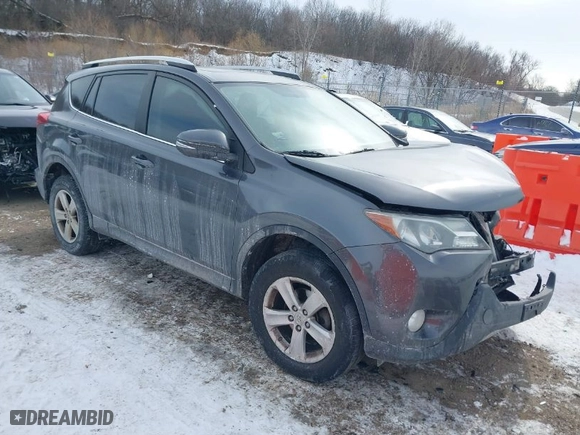 2014 Toyota RAV4 XLE with VIN 2T3WFREV7EW120091, listed as a IAAI auction lot 41605438 with 109,865 mi miles. Bid and sale history available at carsss.com. Image 1.