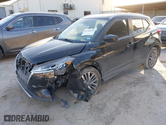 2021 Nissan Kicks SV with VIN 3N1CP5CV2ML562636, listed as a IAAI auction lot 41743228 with 38,505 mi miles. Bid and sale history available at carsss.com. Image 18.