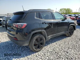 2020 Jeep Compass Latitude z VIN 3C4NJDBB0LT100664, wystawiony jako Copart lot #47980585 z przebiegiem 78 548 mil mil oraz Szkoda całkowita • Salvage title. Historia ofert i sprzedaży dostępna na DreamBid. Obrazek 3.