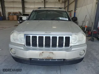 2007 Jeep Grand Cherokee Overland with VIN 1J8HR682X7C609308, listed as a Copart auction lot 52424375 with 204,412 mi miles and Clean Title. Bid and sale history available at carsss.com. Image 5.
