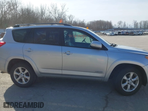 2010 Toyota RAV4 Ltd with VIN 2T3DK4DVXAW035666, listed as a IAAI auction lot 41780591 with 149,710 mi miles. Bid and sale history available at carsss.com. Image 13.