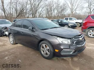 2015 Chevrolet Cruze LT with VIN 1G1PC5SBXF7234544, listed as a IAAI auction lot 41564658 with 149,981 mi miles. Bid and sale history available at carsss.com. Image 1.