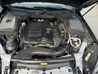 2020 Mercedes-Benz GLC 300 with VIN W1N0G8EB8LF763463, listed as a IAAI auction lot 42889449 with 44,937 mi miles and . Bid and sale history available at DreamBid. Image 10.