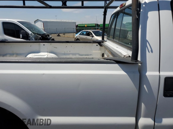 1999 Ford F-250 XL with VIN 1FTNF21L2XEE17853, listed as a Copart auction lot 58869285 with 140,220 mi miles and Clean title. Bid and sale history available at DreamBid. Image 10.