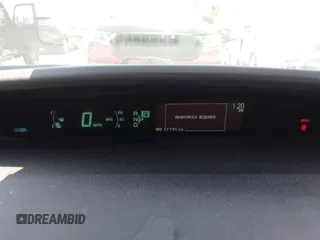 2012 Toyota Prius One z VIN JTDKN3DU3C5386610, wystawiony jako IAAI lot #42386857 z przebiegiem 171 968 mil mil oraz . Historia ofert i sprzedaży dostępna na DreamBid. Obrazek 7.