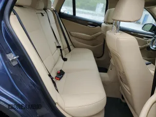 2014 BMW X1 xDrive28i z VIN WBAVL1C55EVY20446, wystawiony jako Copart lot #58672355 z przebiegiem 127 601 mil mil oraz Czysty tytuł • Clean title. Historia ofert i sprzedaży dostępna na DreamBid. Obrazek 11.