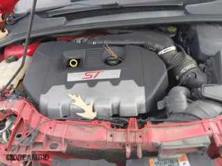 2015 Ford Focus ST with VIN 1FADP3L94FL323828, listed as a IAAI auction lot 41650672 with 101,511 mi miles. Bid and sale history available at carsss.com. Image 10.