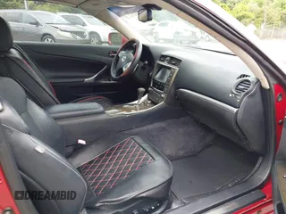 2012 Lexus IS 250 C с VIN JTHFF2C26C2523533, выставлен на аукционе IAAI как лот 42402122 с пробегом Не указан миль и . История ставок и продаж доступна на DreamBid. Изображение 5.