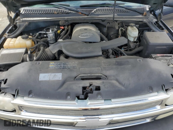 2004 Chevrolet Suburban LT with VIN 3GNEC16T84G207457, listed as a Copart auction lot 45223965 with 194,820 mi miles and Salvage Title. Bid and sale history available at carsss.com. Image 12.