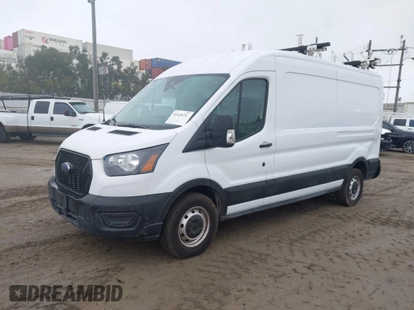 2021 Ford Transit Cargo with VIN 1FTBR1C88MKA52816, listed as a IAAI auction lot 41620731 with 60,716 mi miles and . Bid and sale history available at DreamBid. Image 18.
