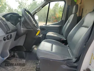2018 Ford Transit z VIN 1FTYR2CM8JKA50248, wystawiony jako Copart lot #58839725 z przebiegiem 102 133 mil mil oraz Szkoda całkowita • Salvage title. Historia ofert i sprzedaży dostępna na DreamBid. Obrazek 7.