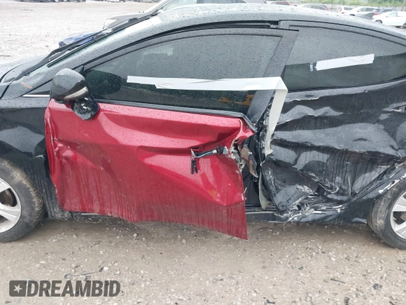 2016 Hyundai Elantra SE with VIN 5NPDH4AE6GH673092, listed as a IAAI auction lot 42377724 with 213,780 mi miles and . Bid and sale history available at DreamBid. Image 15.