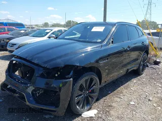 2018 Jaguar F-Pace S with VIN SADCM2FV3JA292419, listed as a IAAI auction lot 40228083 with 125,776 mi miles and . Bid and sale history available at DreamBid. Image 18.