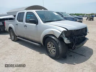 2015 Nissan Frontier SL with VIN 1N6AD0ER5FN768808, listed as a IAAI auction lot 42257992 with 151,852 mi miles and . Bid and sale history available at DreamBid. Image 1.