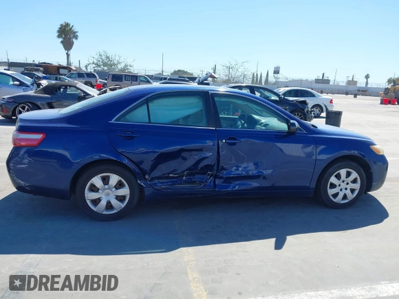 2009 Toyota Camry with VIN 4T1BE46K29U301154, listed as a IAAI auction lot 41817381 with 184,705 mi miles. Bid and sale history available at carsss.com. Image 6.
