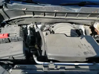 2020 Chevrolet Silverado 1500 RST z VIN 3GCUYEED1LG106587, wystawiony jako Copart lot #69818595 z przebiegiem 128 025 mil mil oraz Szkoda całkowita • Salvage title. Historia ofert i sprzedaży dostępna na DreamBid. Obrazek 16.