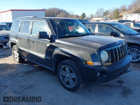 2010 Jeep Patriot Sport z VIN 1J4NF1GB2AD638062, wystawiony jako IAAI lot #41051186 z przebiegiem 204 239 mil mil oraz . Historia ofert i sprzedaży dostępna na DreamBid. Obrazek 1.