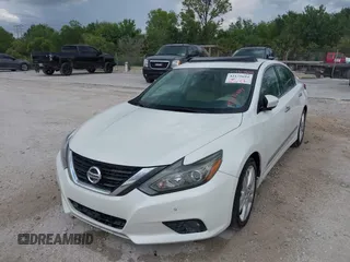2016 Nissan Altima SL z VIN 1N4BL3AP0GC164425, wystawiony jako IAAI lot #42175694 z przebiegiem 106 255 mil mil oraz . Historia ofert i sprzedaży dostępna na DreamBid. Obrazek 2.