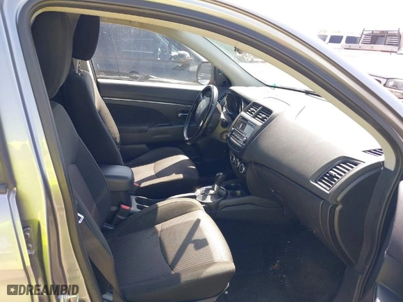 2017 Mitsubishi Outlander Sport ES 2.0 with VIN JA4AP3AU2HZ056333, listed as a IAAI auction lot 41862766 with 133,883 mi miles. Bid and sale history available at carsss.com. Image 5.