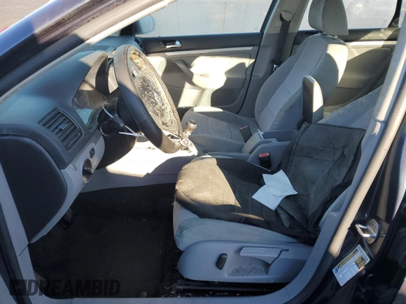 2009 Volkswagen Jetta S с VIN 3VWJZ71K59M064951, выставлен на аукционе Copart как лот 87486784 с пробегом Не указан миль и Чистый • Clean title. История ставок и продаж доступна на DreamBid. Изображение 7.