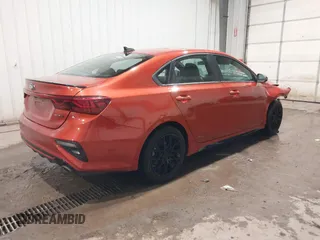 2020 Kia Forte GT-Line with VIN 3KPF34AD0LE199282, listed as a IAAI auction lot 40875733 with 80,593 mi miles. Bid and sale history available at carsss.com. Image 4.