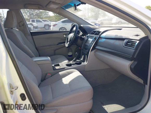 2015 Toyota Camry LE z VIN 4T1BD1FK1FU153866, wystawiony jako IAAI lot #41869793 z przebiegiem 117 352 mil mil oraz . Historia ofert i sprzedaży dostępna na DreamBid. Obrazek 5.