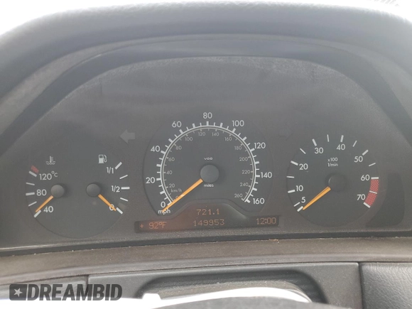 1999 Mercedes-Benz E 320 z VIN WDBJF65H4XA857249, wystawiony jako Copart lot #59337225 z przebiegiem 149 953 mil mil oraz Szkoda całkowita • Salvage title. Historia ofert i sprzedaży dostępna na DreamBid. Obrazek 9.