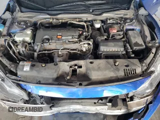 2017 Honda Civic LX z VIN 19XFC2F55HE044966, wystawiony jako Copart lot #56800115 z przebiegiem 67 561 mil mil oraz Szkoda całkowita • Salvage title. Historia ofert i sprzedaży dostępna na DreamBid. Obrazek 11.