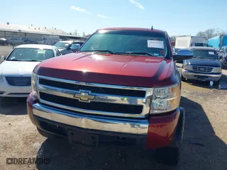 2007 Chevrolet Silverado 1500 Work Truck with VIN 1GCEC19C07Z513822, listed as a IAAI auction lot 41573741 with 175,191 mi miles. Bid and sale history available at carsss.com. Image 12.