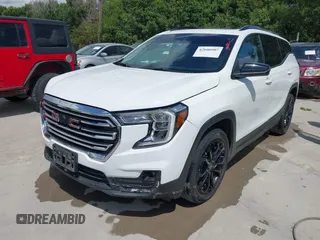 2022 GMC Terrain SLT with VIN 3GKALPEVXNL269968, listed as a IAAI auction lot 42600907 with 39,685 mi miles and . Bid and sale history available at DreamBid. Image 2.