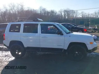 2017 Jeep Patriot Sport with VIN 1C4NJRBB0HD196872, listed as a IAAI auction lot 41750617 with 61,199 mi miles and . Bid and sale history available at DreamBid. Image 13.