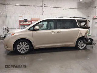 2014 Toyota Sienna Ltd with VIN 5TDDK3DCXES074614, listed as a IAAI auction lot 41691123 with 117,571 mi miles. Bid and sale history available at carsss.com. Image 14.