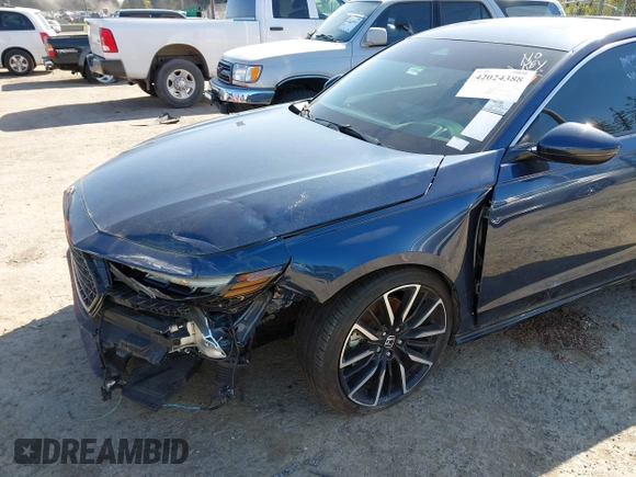 2023 Honda Accord Touring with VIN 1HGCY2F8XPA032989, listed as a IAAI auction lot 42024388 with 17,585 mi miles and . Bid and sale history available at DreamBid. Image 6.