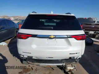2022 Chevrolet Traverse LT Cloth z VIN 1GNERGKW9NJ159582, wystawiony jako IAAI lot #41510198 z przebiegiem 38 074 mil mil oraz . Historia ofert i sprzedaży dostępna na DreamBid. Obrazek 16.