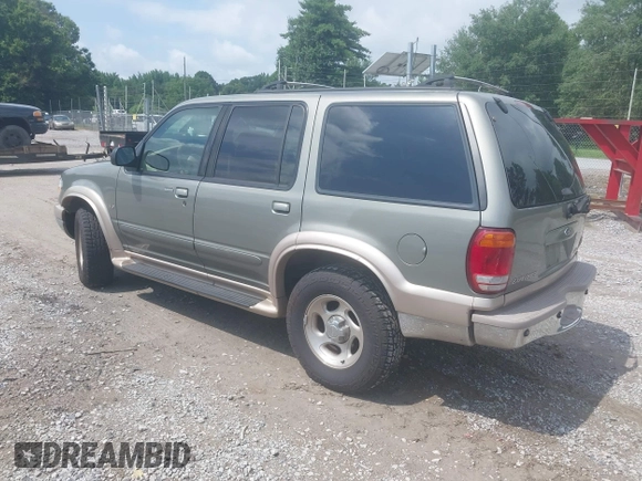 2001 Ford Explorer Eddie Bauer z VIN 1FMDU84PX1ZA24486, wystawiony jako IAAI lot #42533270 z przebiegiem 152 550 mil mil oraz . Historia ofert i sprzedaży dostępna na DreamBid. Obrazek 3.
