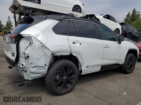 2024 Toyota RAV4 Hybrid XSE with VIN 4T3E6RFV0RU141591, listed as a Copart auction lot 59623085 with 27,682 mi miles and Salvage title. Bid and sale history available at DreamBid. Image 3.
