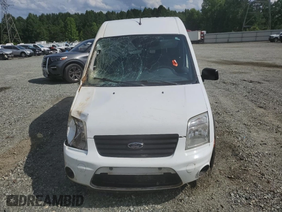 2013 Ford Transit Connect XLT z VIN NM0LS7DN5DT130184, wystawiony jako Copart lot #61374645 z przebiegiem Nie podano mil oraz Szkoda całkowita • Salvage title. Historia ofert i sprzedaży dostępna na DreamBid. Obrazek 5.