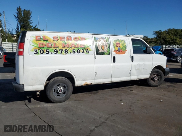 2012 GMC Savana Cargo Van with VIN 1GTW7GCA7C1900265, listed as a Copart auction lot 88016385 with 234,049 mi miles and Salvage Title. Bid and sale history available at carsss.com. Image 3.