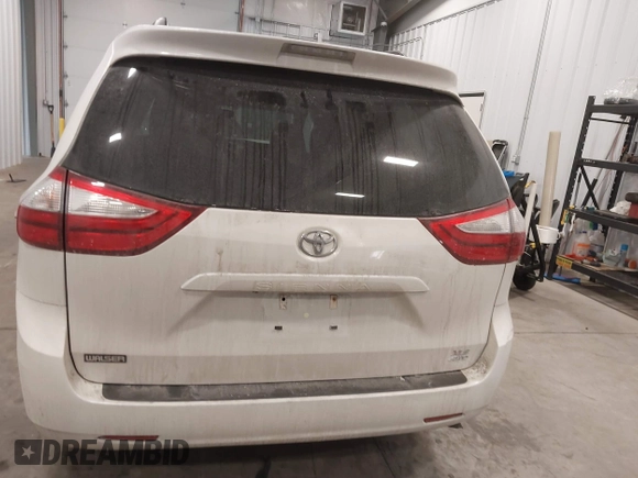 2017 Toyota Sienna XLE с VIN 5TDDZ3DC5HS162874, выставлен на аукционе IAAI как лот 41373496 с пробегом 108 043 миль миль и . История ставок и продаж доступна на DreamBid. Изображение 17.