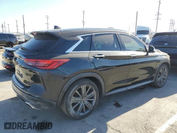 2020 Infiniti QX50 Luxe with VIN 3PCAJ5M38LF120752, listed as a Copart auction lot 64446825 with 40,001 mi miles and Salvage title. Bid and sale history available at DreamBid. Image 3.