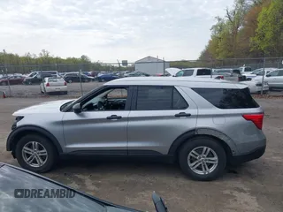 2022 Ford Explorer with VIN 1FMSK7BH9NGA08252, listed as a IAAI auction lot 42012523 with 122,293 mi miles and . Bid and sale history available at DreamBid. Image 14.