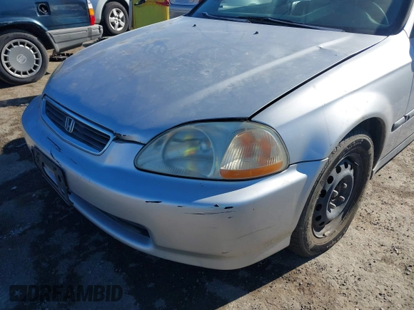 1997 Honda Civic DX z VIN 2HGEJ6528VH583518, wystawiony jako IAAI lot #41388173 z przebiegiem 250 513 mil mil oraz . Historia ofert i sprzedaży dostępna na DreamBid. Obrazek 6.