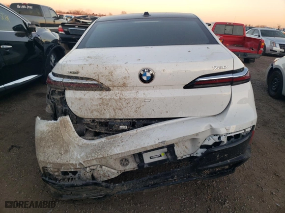 2023 BMW 7 Series 760i xDrive with VIN WBA33EJ04PCL84533, listed as a Copart auction lot 80099864 with 0 mi miles and Salvage Title. Bid and sale history available at carsss.com. Image 6.