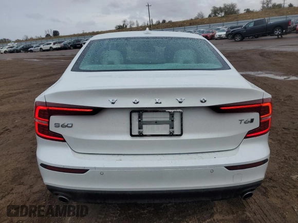 2021 Volvo S60 Momentum with VIN 7JRA22TK8MG102989, listed as a Copart auction lot 75139253 with 3,705 mi miles. Bid and sale history available at carsss.com. Image 6.