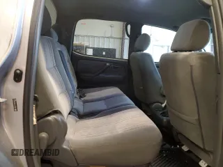 2006 Toyota Tundra SR5 with VIN 5TBET34146S556425, listed as a Copart auction lot 48054555 with 210,009 mi miles and Clean Title. Bid and sale history available at carsss.com. Image 10.