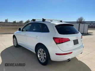 2014 Audi Q5 Premium Plus z VIN WA1LFAFP2EA065708, wystawiony jako Copart lot #57910685 z przebiegiem 121 950 mil mil oraz Tytuł czysty. Historia ofert i sprzedaży dostępna na DreamBid. Obrazek 3.