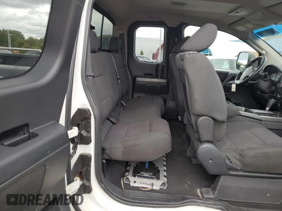 2011 Nissan Titan PRO-4X with VIN 1N6AA0CC8BN304171, listed as a Copart auction lot 72195184 with 202,808 mi miles and Clean Title. Bid and sale history available at carsss.com. Image 10.