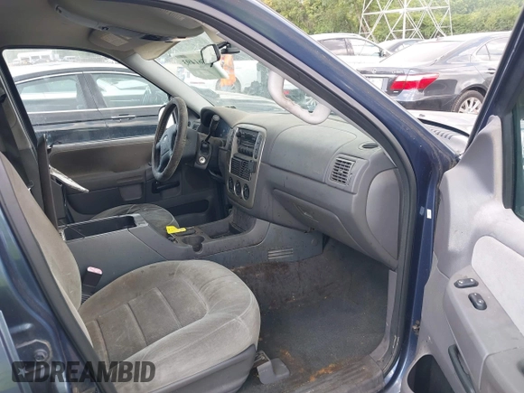2005 Ford Explorer XLT с VIN 1FMZU73K35UB96044, выставлен на аукционе IAAI как лот 42561493 с пробегом 181 789 миль миль и . История ставок и продаж доступна на DreamBid. Изображение 5.