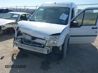 2013 Ford Transit Connect XLT z VIN NM0LS6BN7DT150756, wystawiony jako IAAI lot #41650739 z przebiegiem 272 115 mil mil oraz . Historia ofert i sprzedaży dostępna na DreamBid. Obrazek 6.